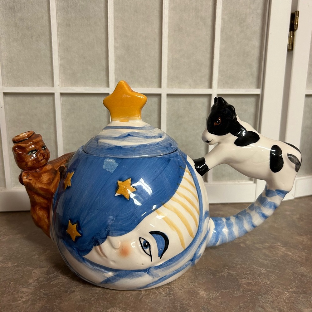 Hey Diddle Diddle Teapot